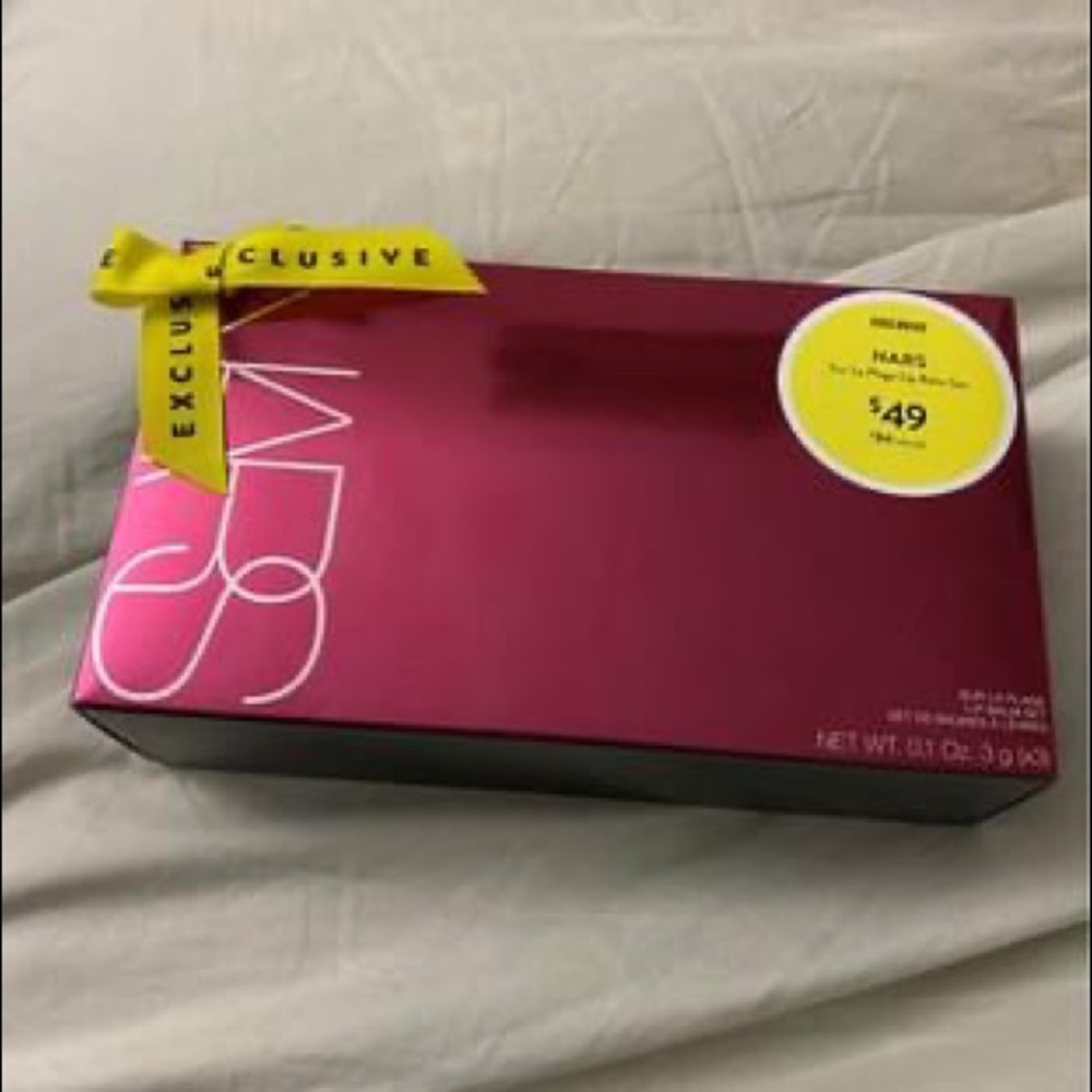 NARS afterglow lip balm set